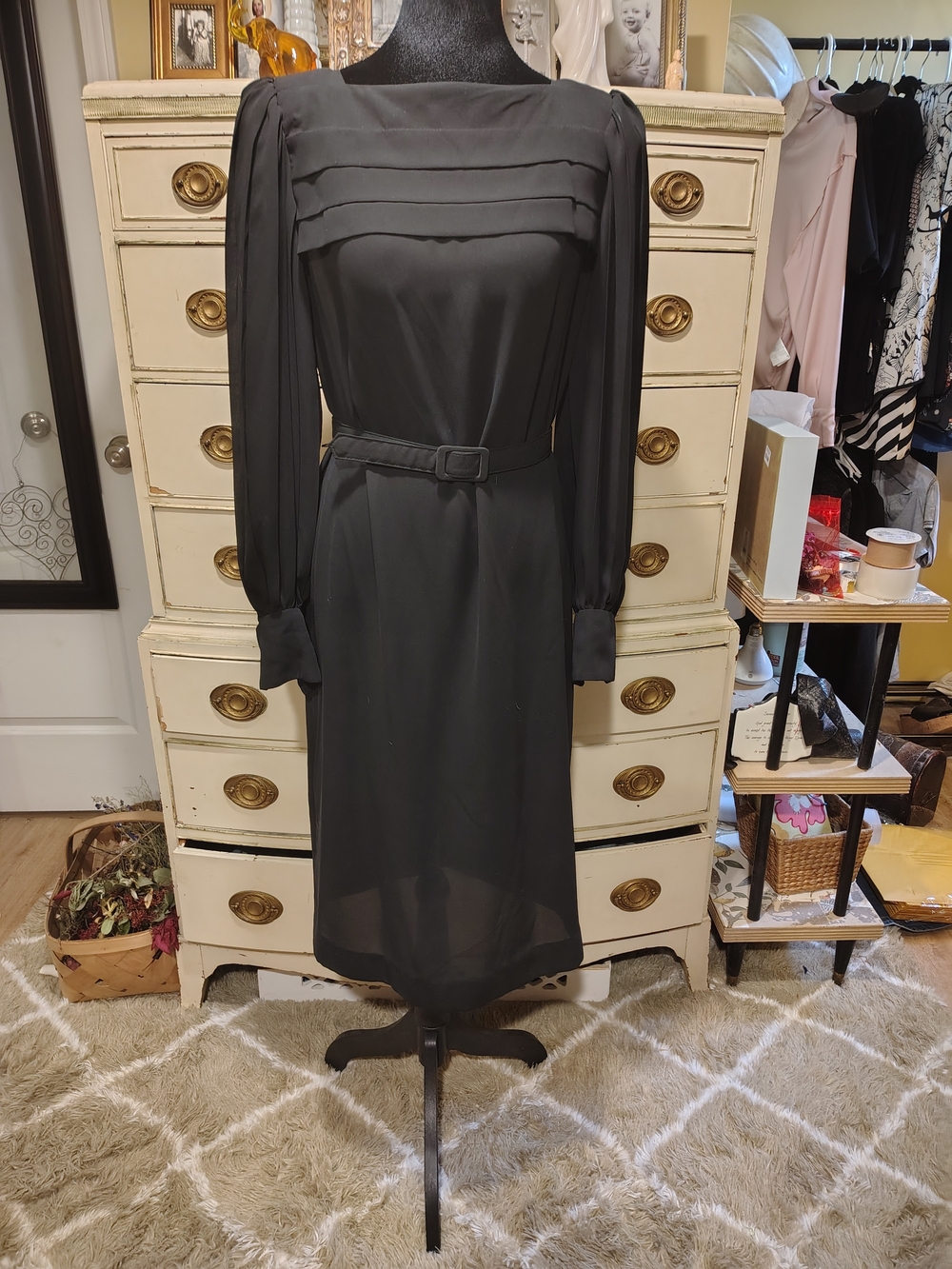 VINTAGE 80S Leslie Fay Black Long Sleeve Belted Midi Dress